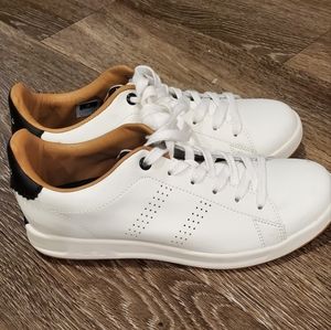 KURU-ROAM - WOMEN'S CLASSIC COURT SNEAKER